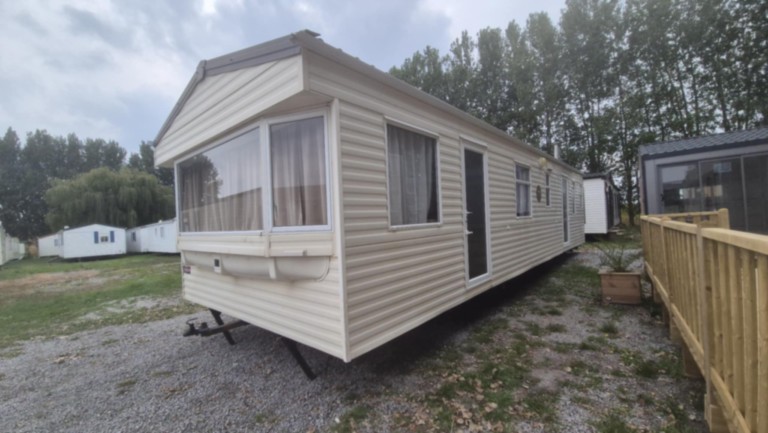 Modèle panoramique qui vient d'Angleterre Mobil home Anglais BK Hallmark