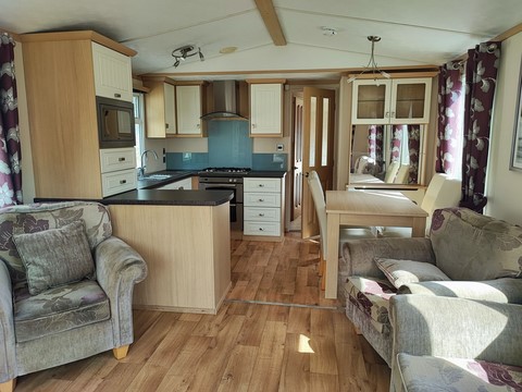 Carnaby Rosedale 2ch